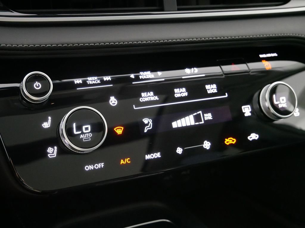 New 2026 INFINITI QX60 Luxe w/ Cargo Package image 23