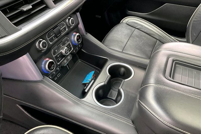 Used 2021 GMC Yukon XL SLT w/ SLT Luxury Plus Package image 16