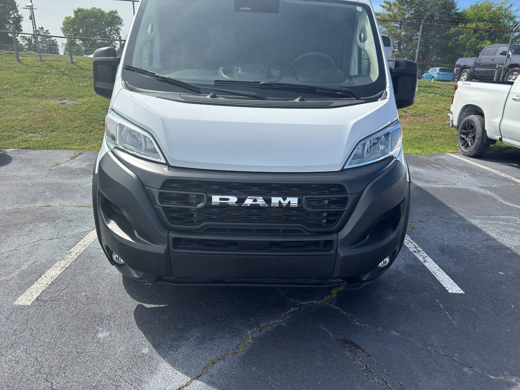 Used 2025 RAM ProMaster 2500 w/ Convenience Group FWD image 7