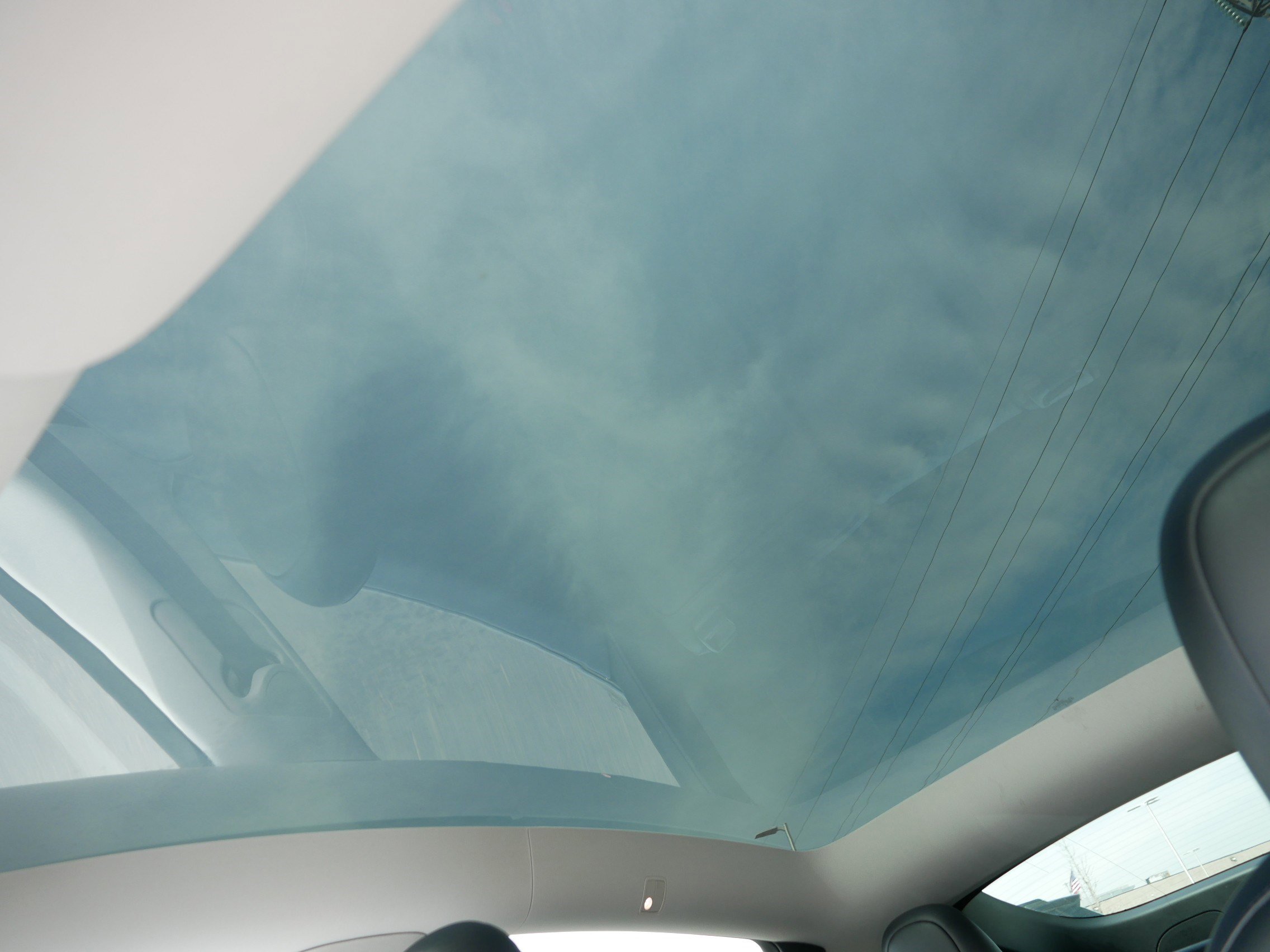 Used 2024 Tesla Model Y Long Range image 31