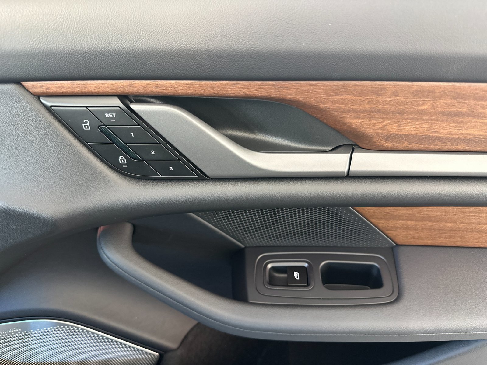 New 2026 Porsche Taycan RWD image 19