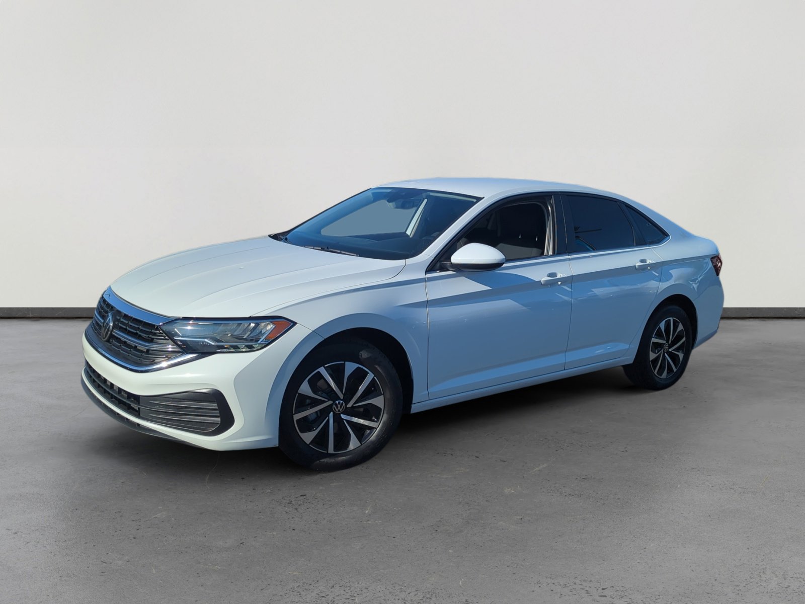 Used 2024 Volkswagen Jetta S image 1