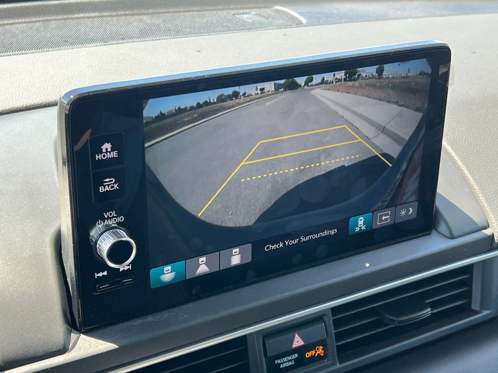 New 2025 Honda Pilot Touring image 24