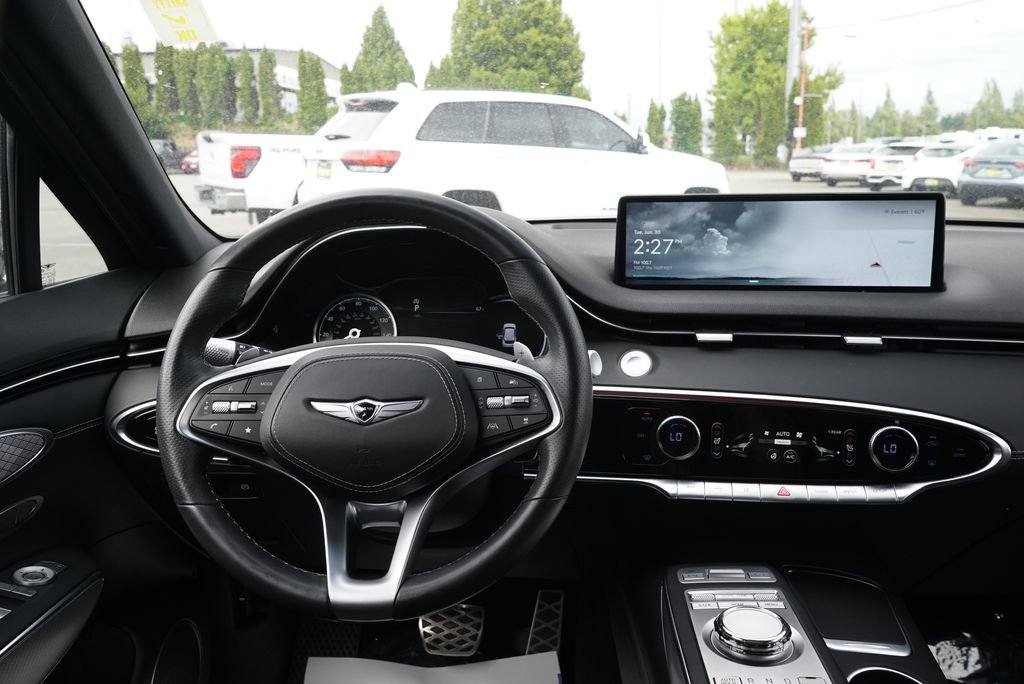 Used 2024 Genesis GV70 3.5T Sport AWD/4WD image 10