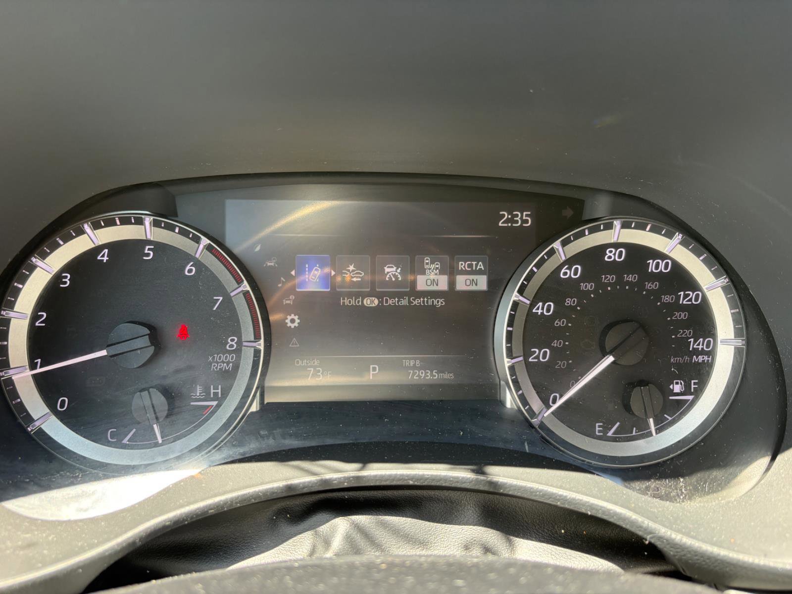 Used 2024 Toyota Highlander LE FWD image 36