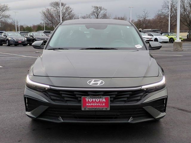 Used 2024 Hyundai Elantra SEL image 4