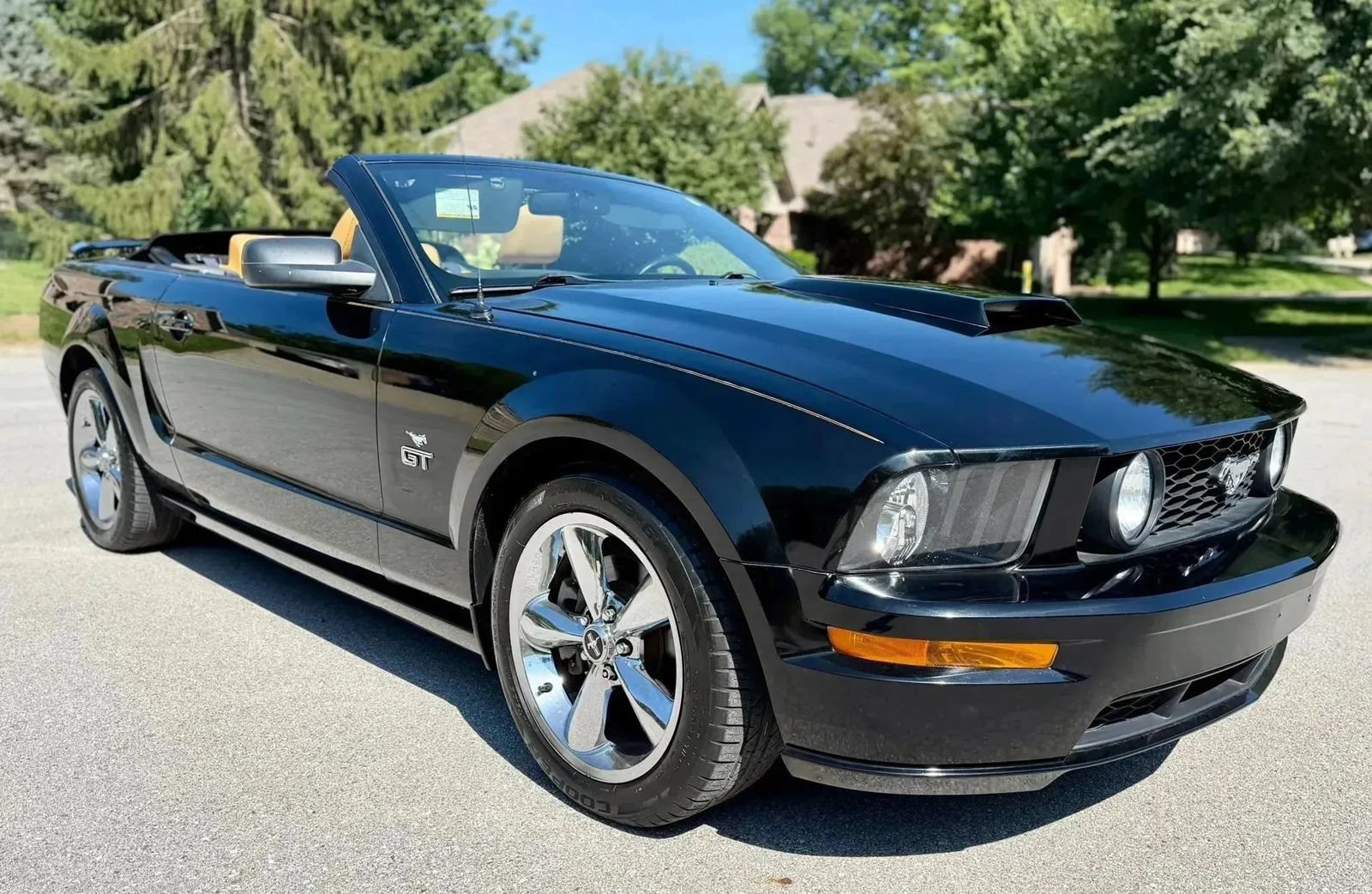 Used 2008 Ford Mustang GT Premium RWD image 3