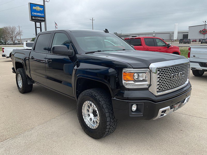 Used 2015 GMC Sierra 1500 Denali AWD/4WD image 4