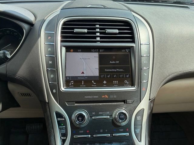 Used 2017 Lincoln MKX Reserve AWD/4WD image 23
