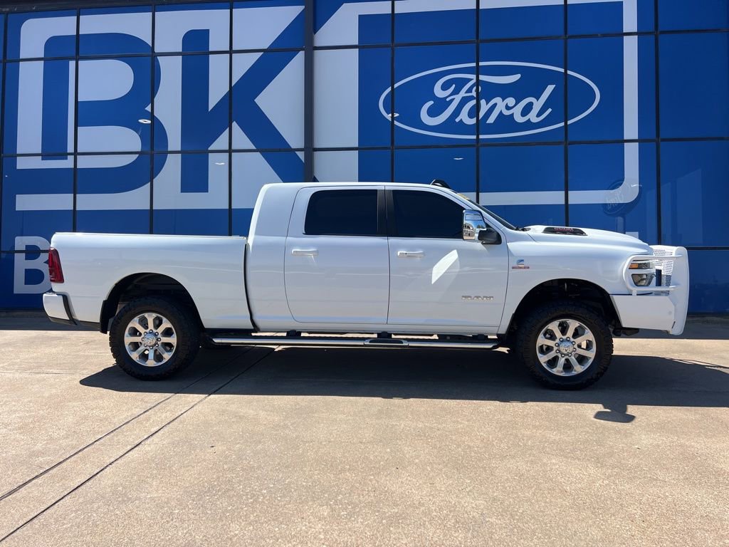 Used 2025 RAM 2500 Laramie w/ Sport Appearance Package image 9