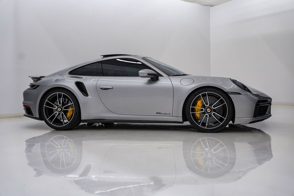 Certified 2025 Porsche 911 Turbo S AWD/4WD image 9