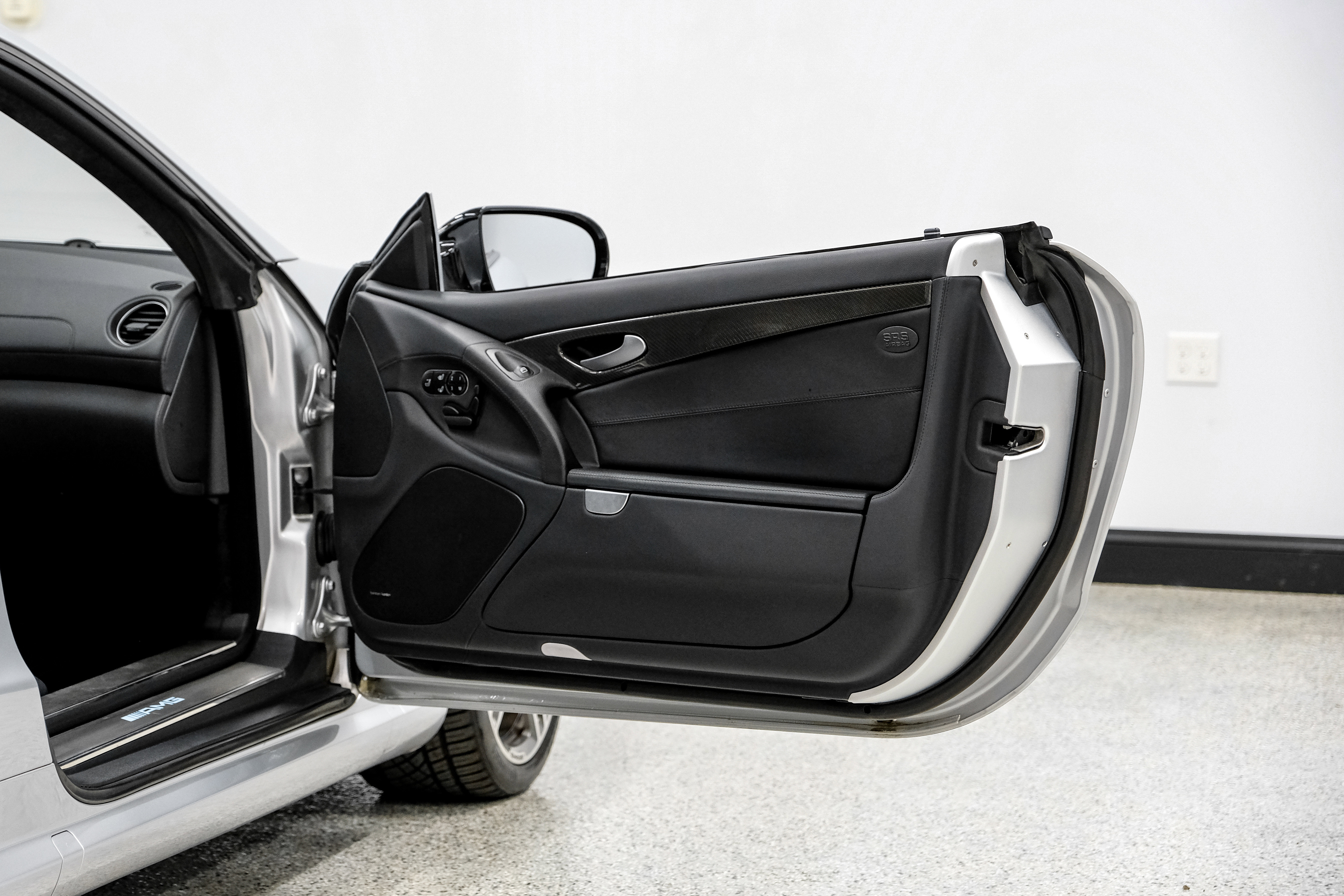 Used 2012 Mercedes-Benz SL 63 AMG image 38