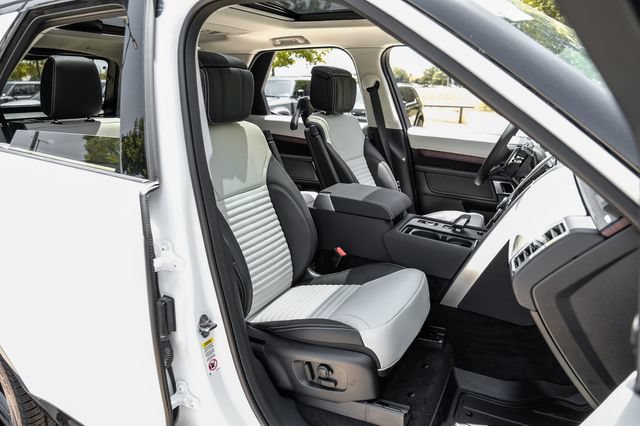 New 2026 Land Rover Discovery Dynamic SE AWD/4WD image 44