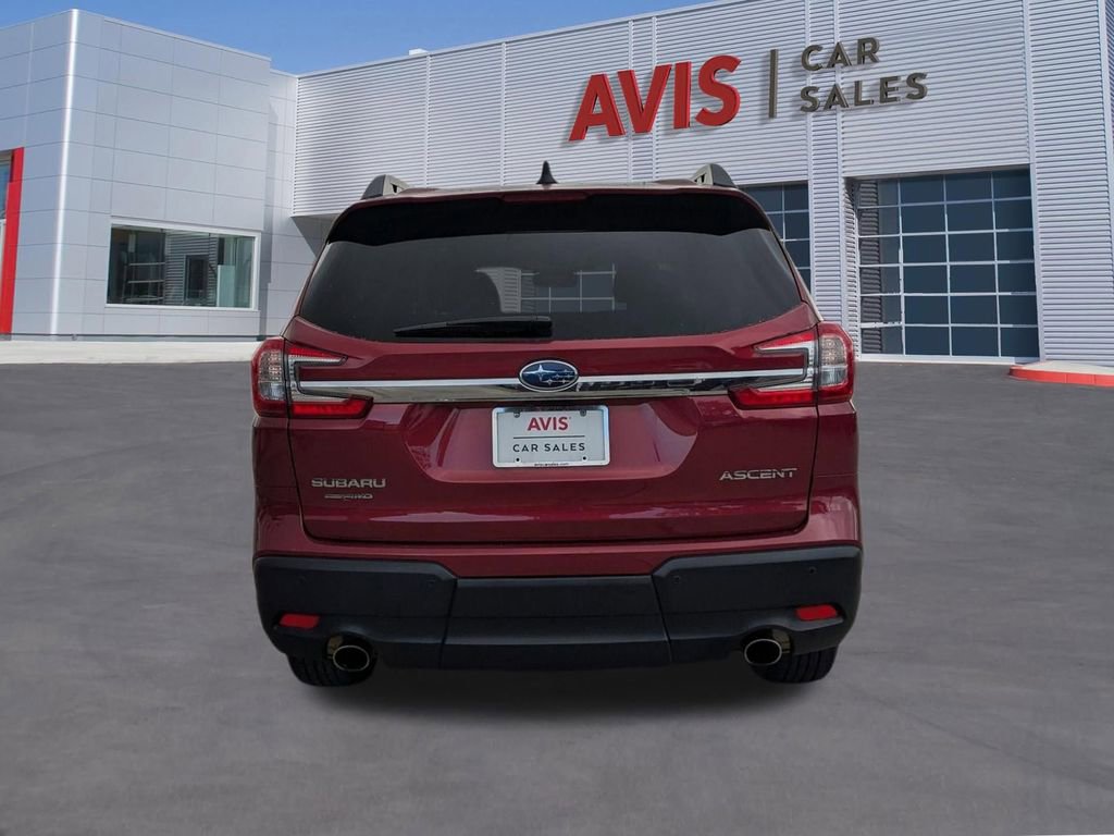 Used 2025 Subaru Ascent Premium image 7