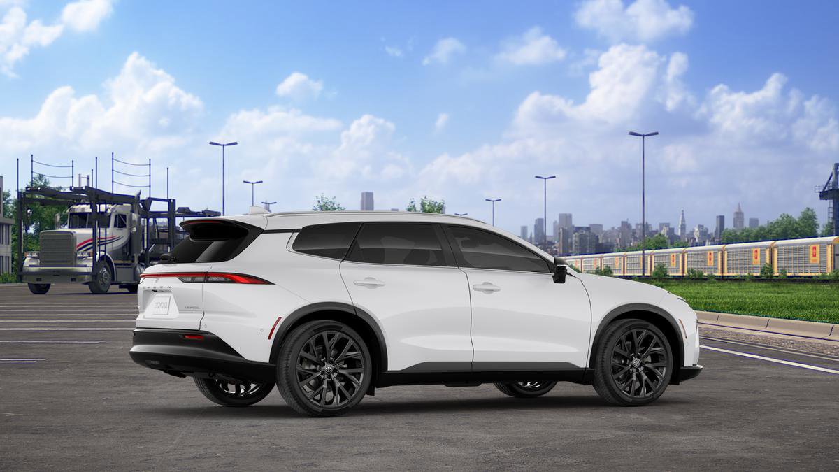 New 2025 Toyota Crown Signia image 13