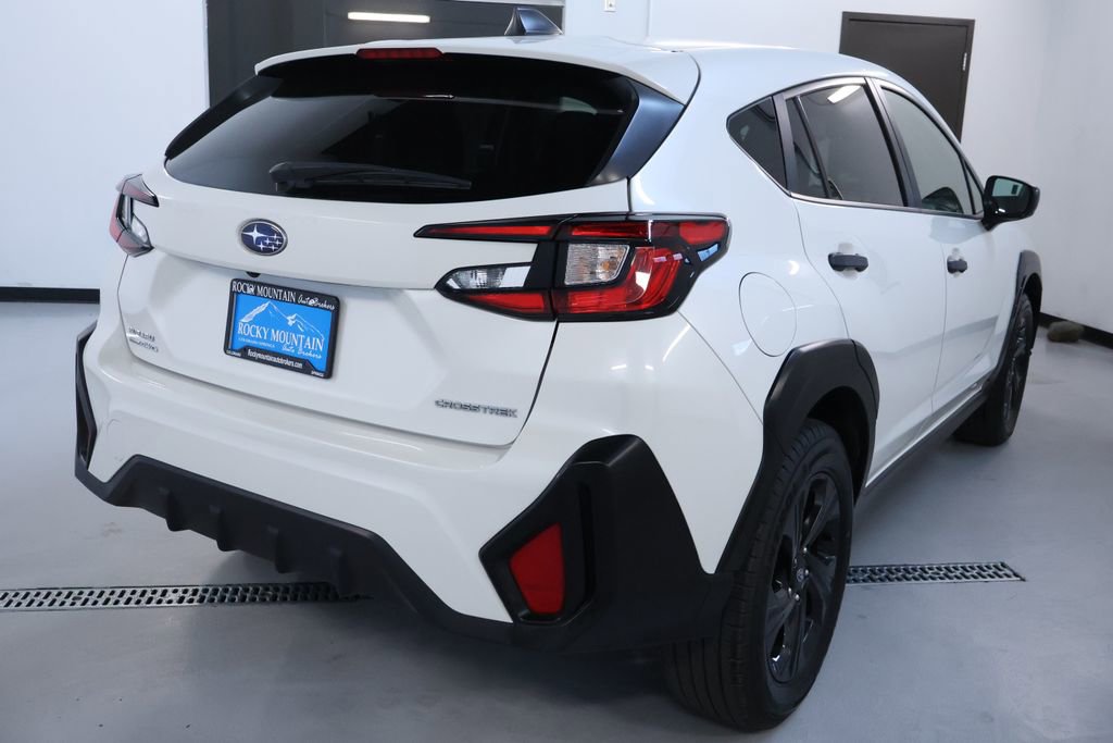Used 2024 Subaru Crosstrek 2.0i image 11