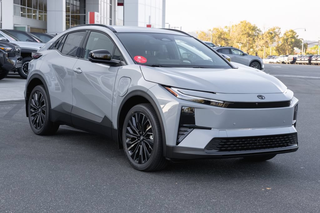 New 2026 Toyota C-HR AWD/4WD image 3