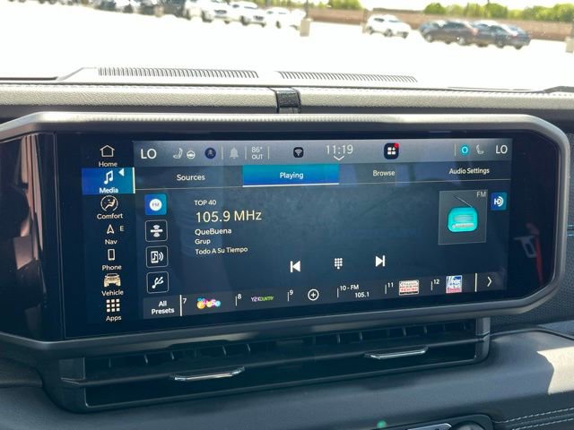 Used 2024 Jeep Wrangler Unlimited Rubicon 4xe AWD/4WD image 23