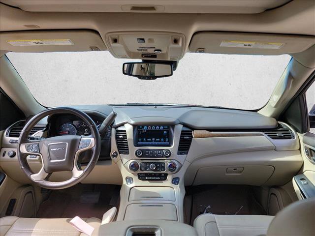 Used 2018 GMC Yukon XL Denali w/ Open Road Package RWD image 19