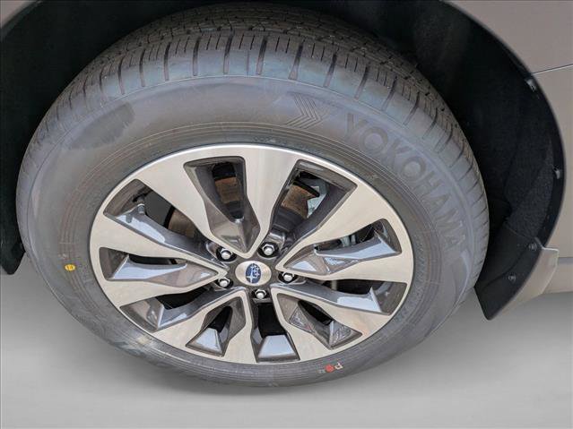 New 2025 Subaru Outback Limited w/ Popular Package #2 image 9