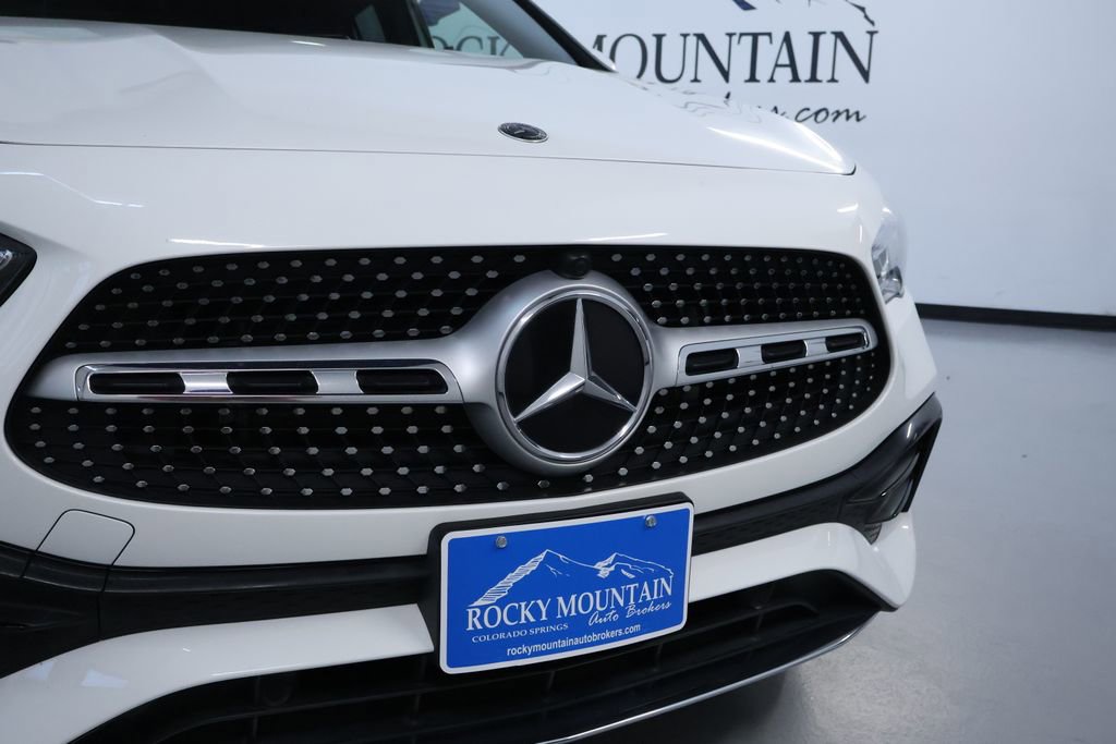 Used 2022 Mercedes-Benz GLA 250 4MATIC w/ AMG Line image 9