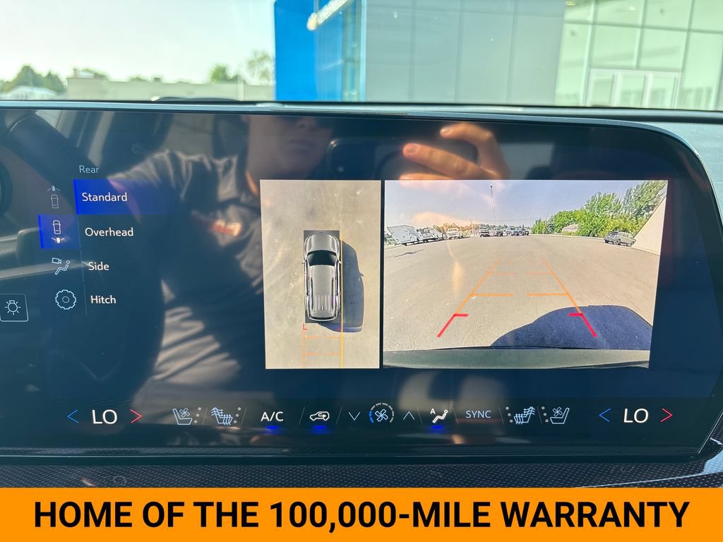 New 2027 Chevrolet Traverse RS AWD/4WD image 18