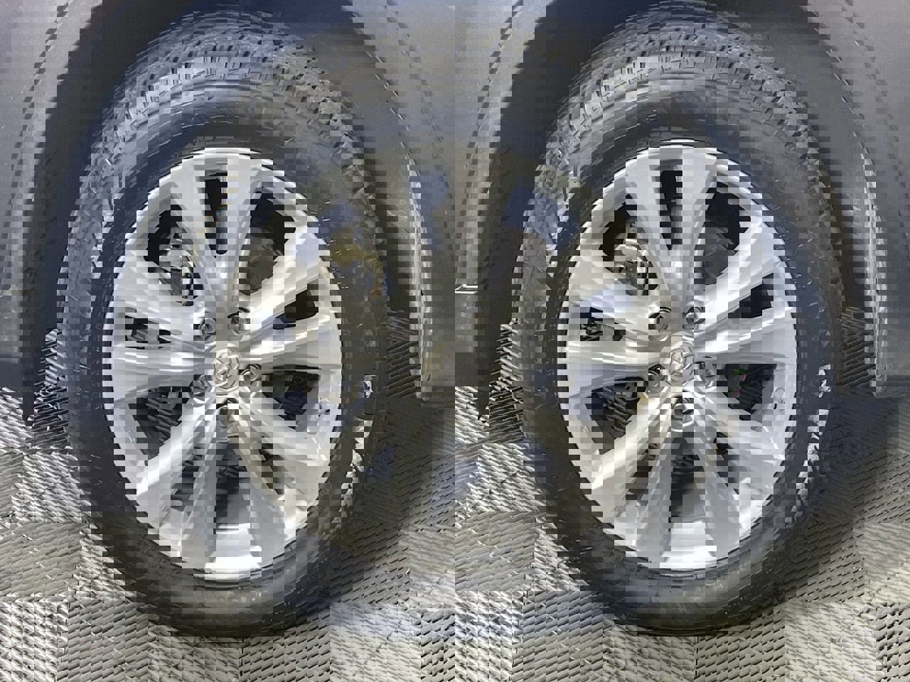 Used 2013 Toyota RAV4 Limited image 10