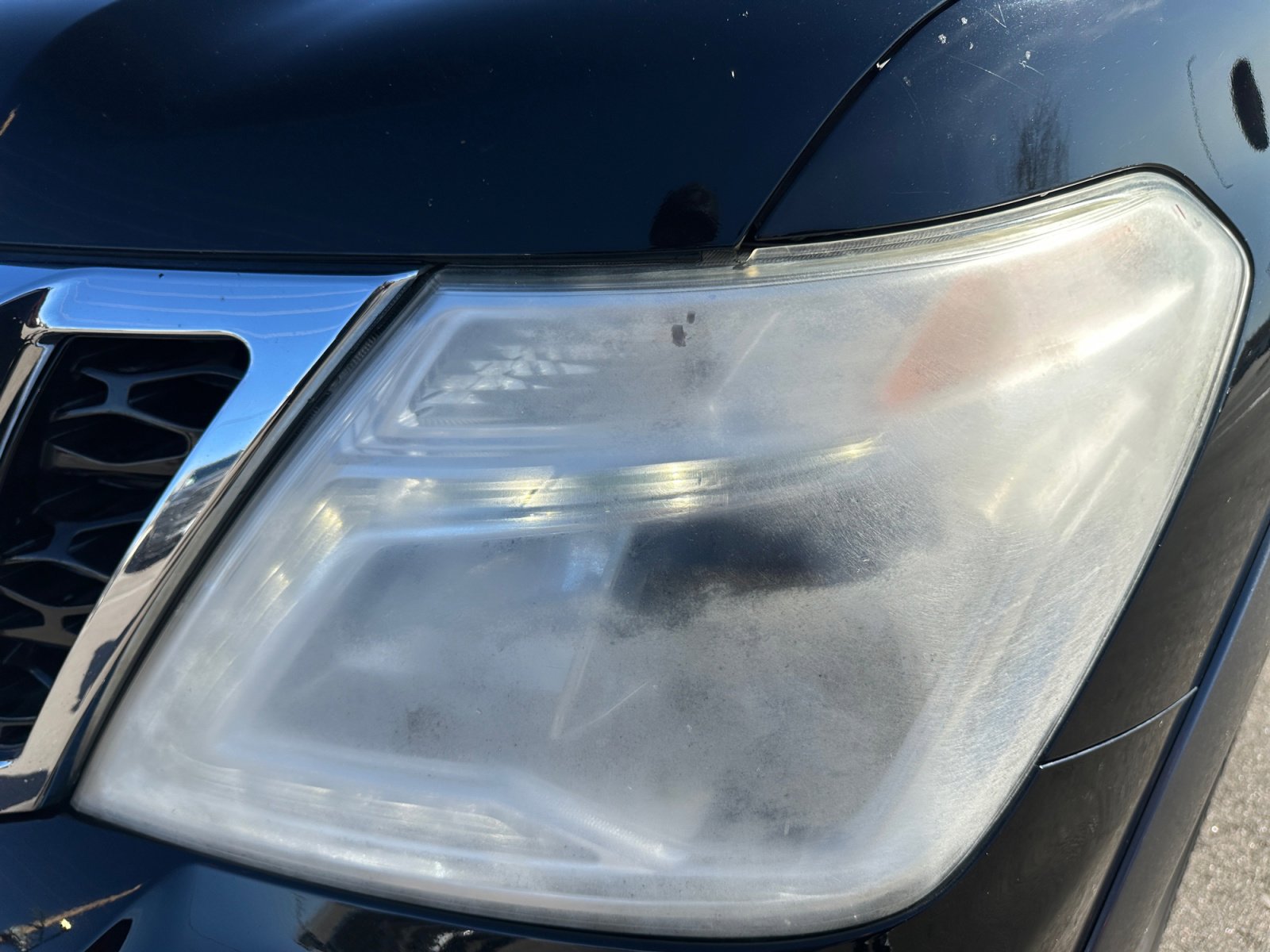 Used 2018 Nissan Armada Platinum w/ Captain Seat Package image 11