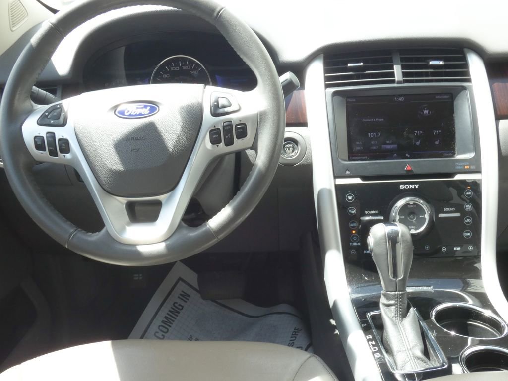 Used 2013 Ford Edge Limited w/ Driver Entry Pkg FWD image 14