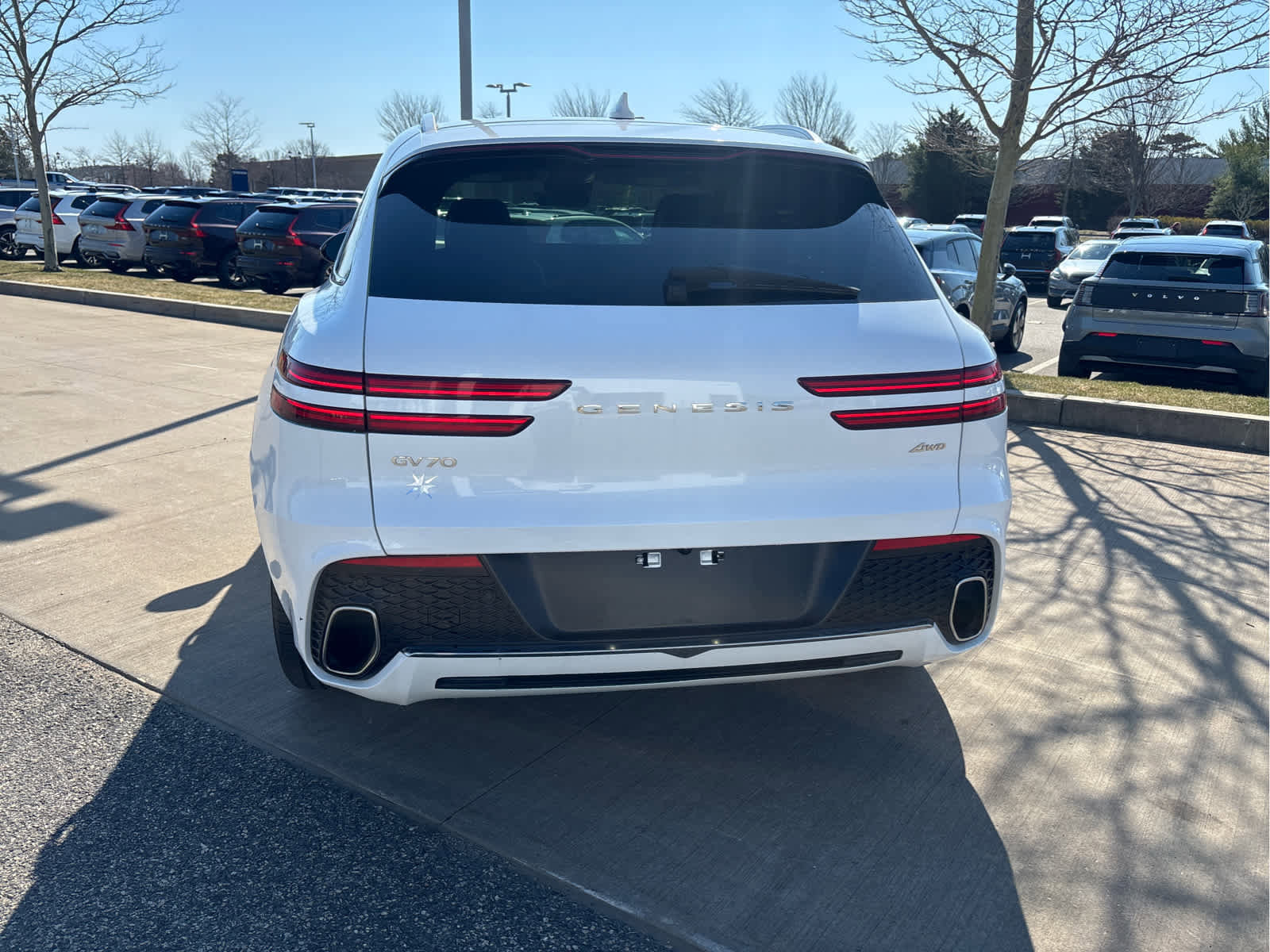 Used 2025 Genesis GV70 2.5T image 4