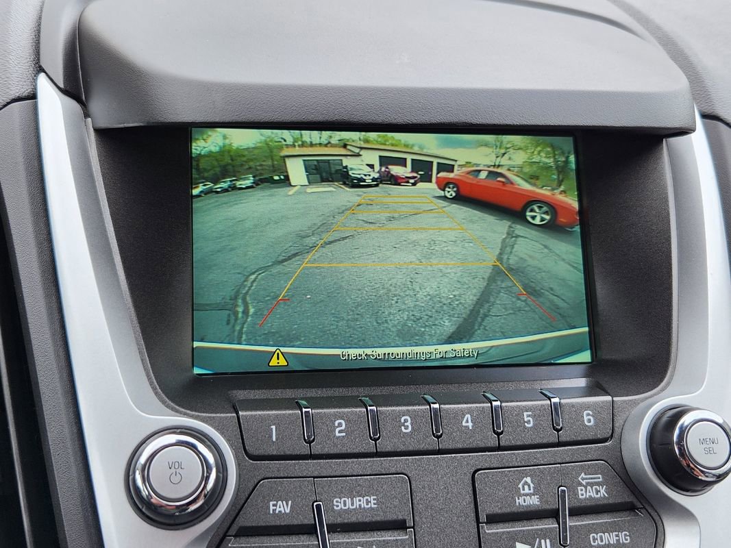 Used 2017 Chevrolet Equinox LT w/ Convenience Package image 18