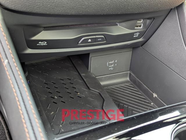 New 2026 Chrysler Pacifica Pinnacle w/ Trailer Tow Group image 21