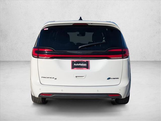 Used 2024 Chrysler Pacifica Hybrid S Appearance Pkg image 7