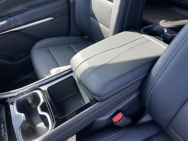 New 2026 Chevrolet Traverse LT w/ Driver Confidence Package AWD/4WD image 21