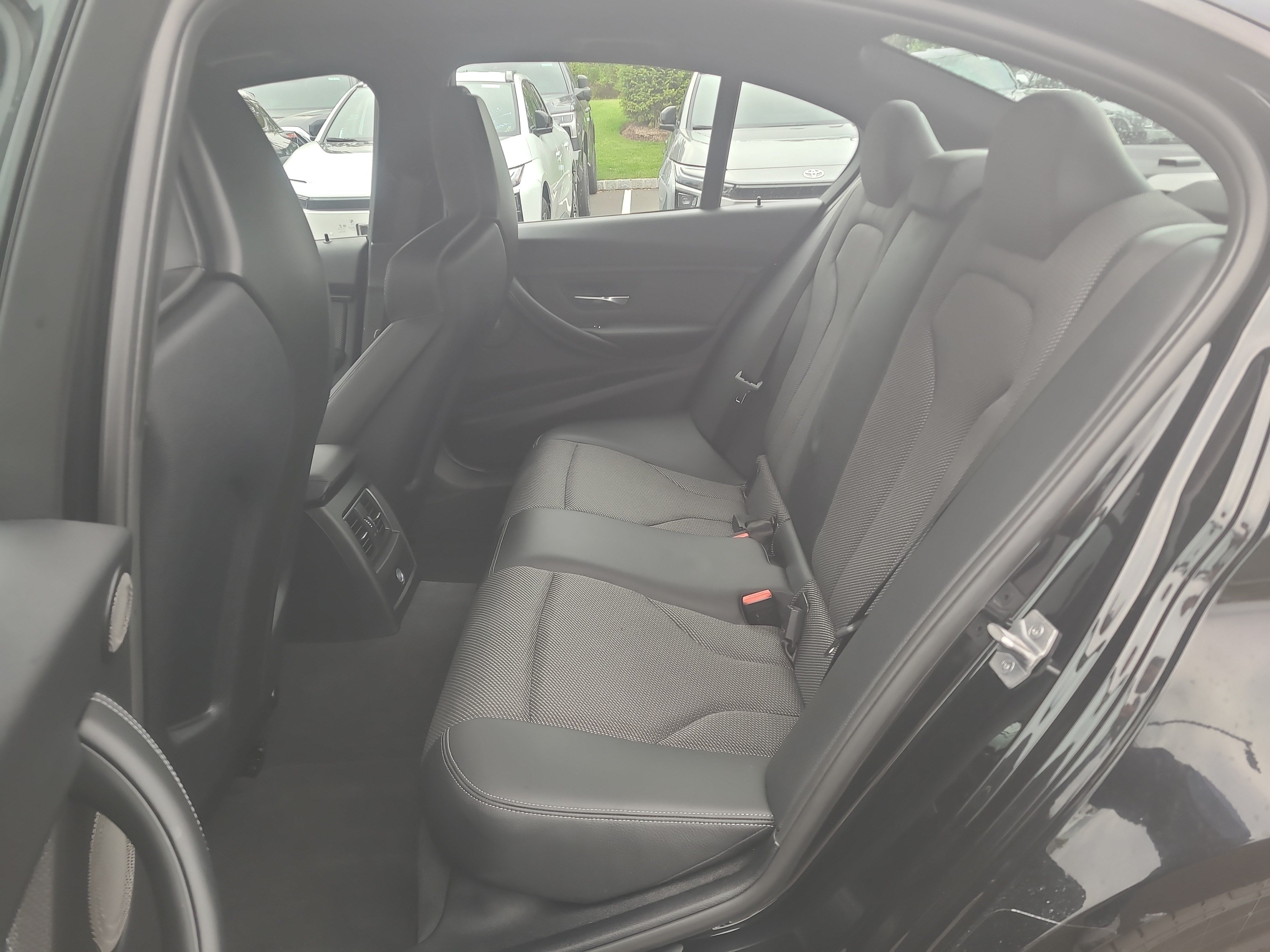 Used 2018 BMW M3 CS RWD image 27