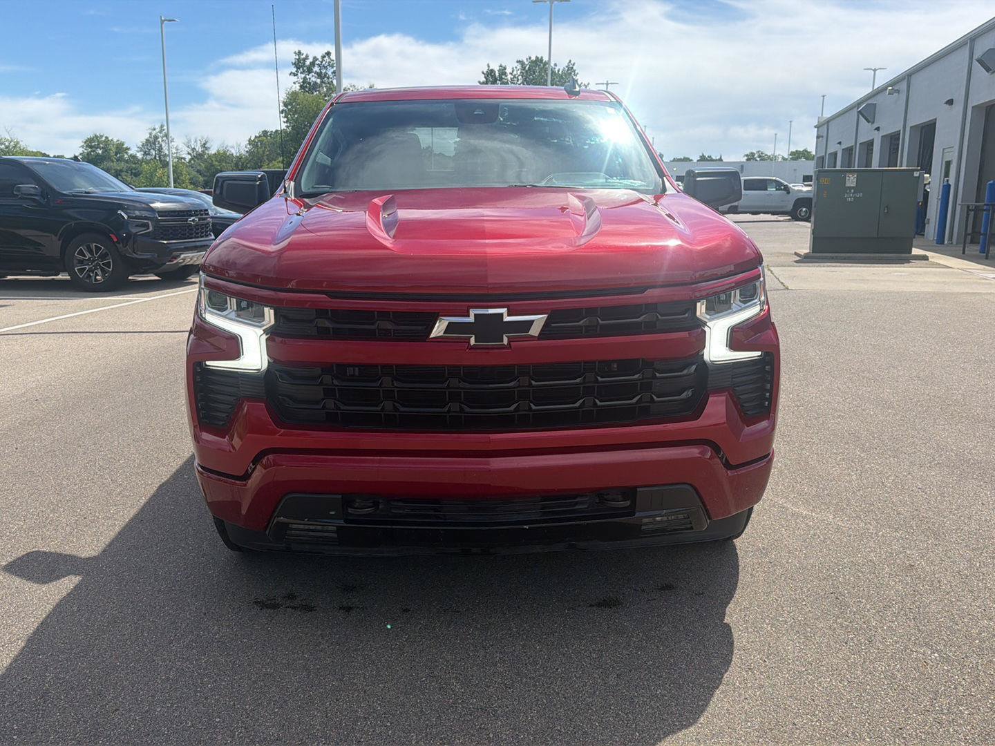 Used 2023 Chevrolet Silverado 1500 RST AWD/4WD image 8