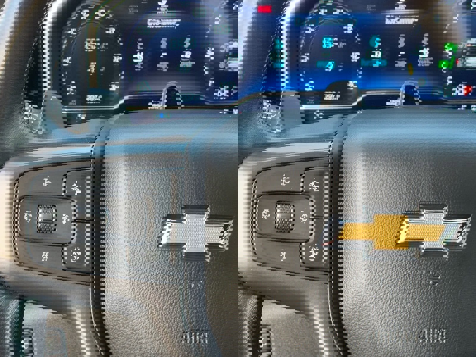 Used 2024 Chevrolet Silverado 1500 High Country image 19