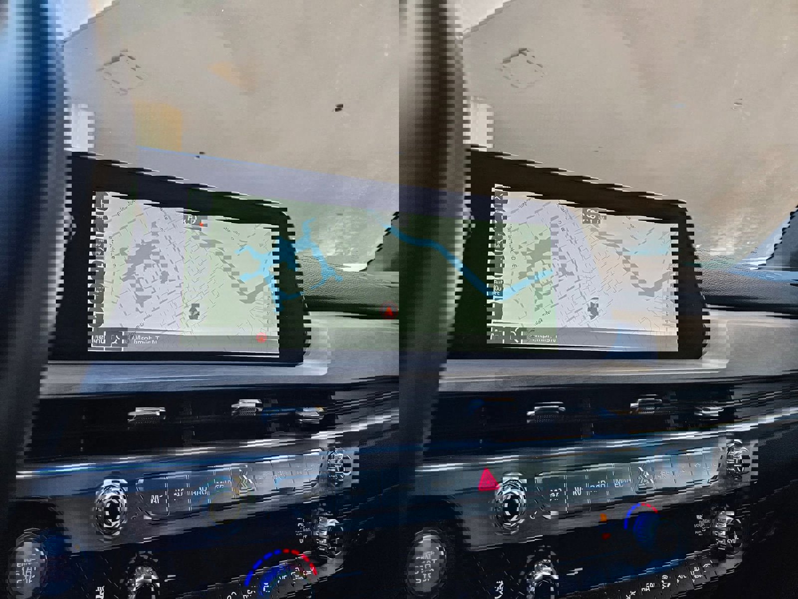 Used 2024 Kia Telluride SX Prestige X-Line image 18