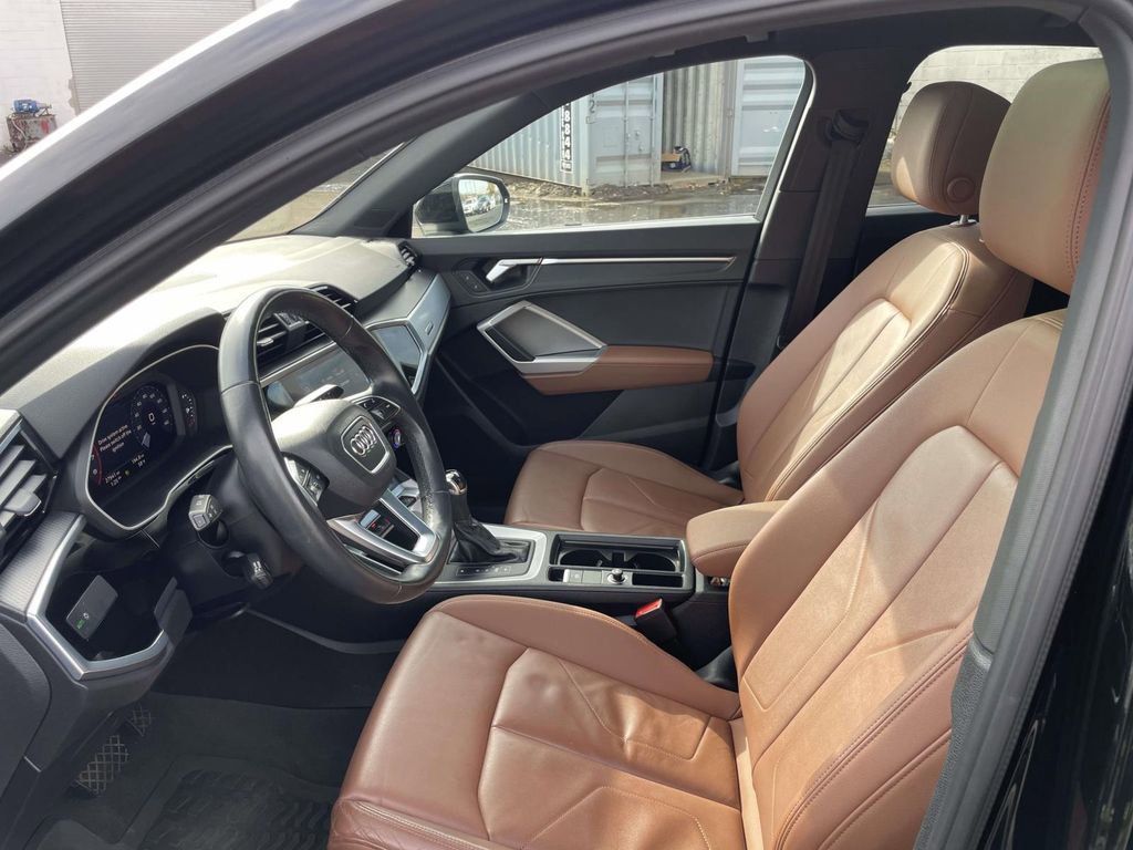Used 2021 Audi Q3 2.0T Premium w/ Convenience Package image 13