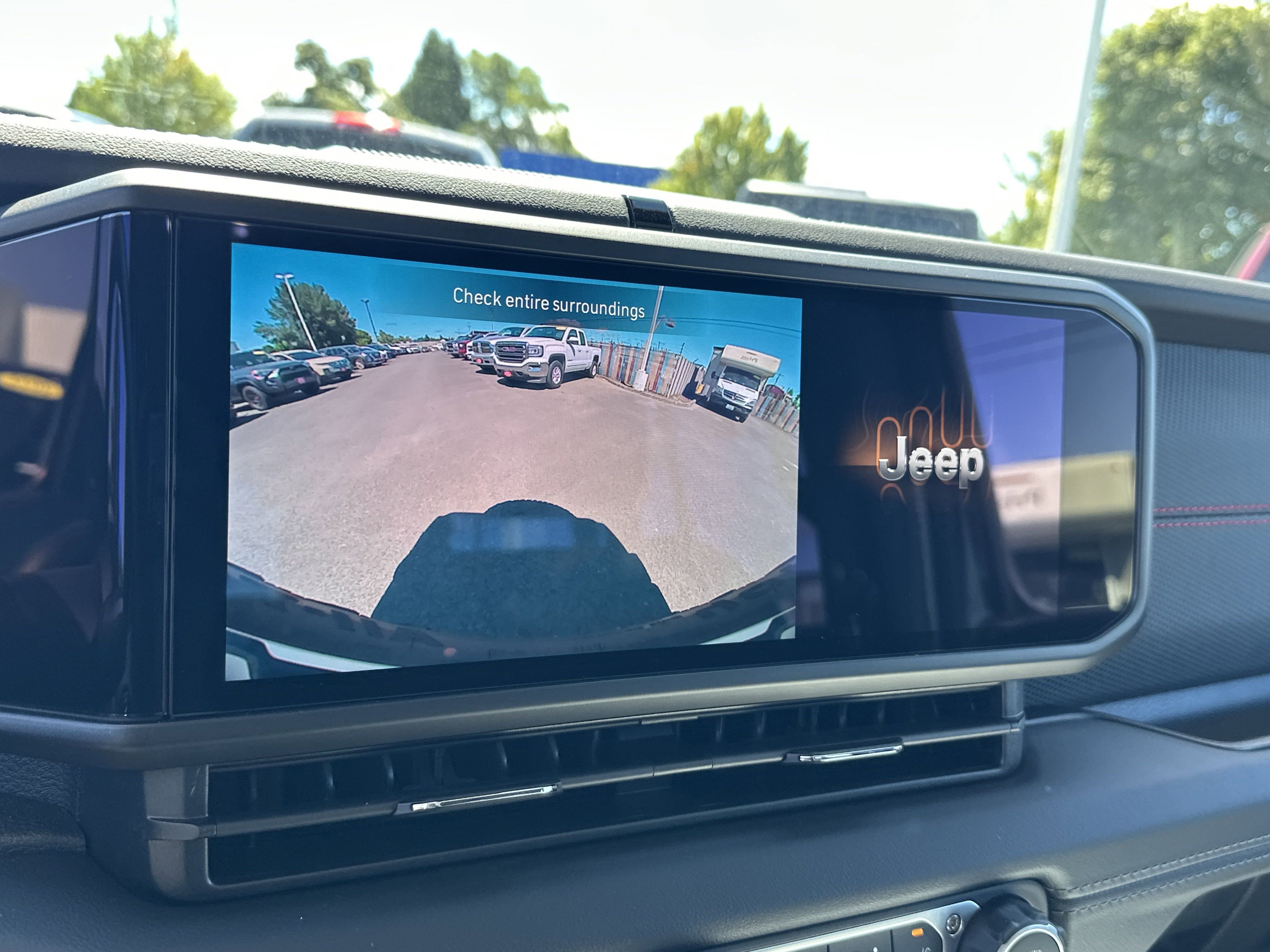 New 2025 Jeep Wrangler Unlimited Rubicon w/ Convenience Group image 22