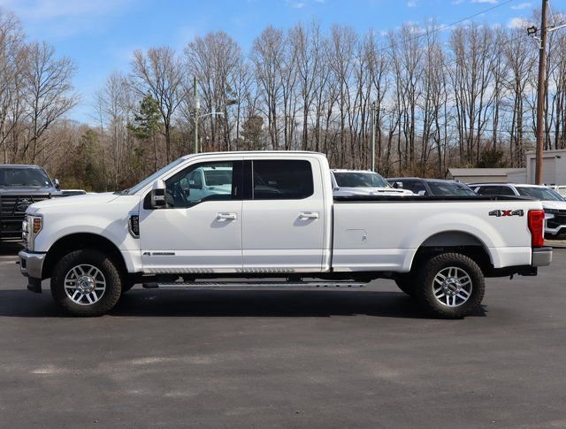 Used 2019 Ford F250 Lariat w/ Lariat Value Package AWD/4WD image 3