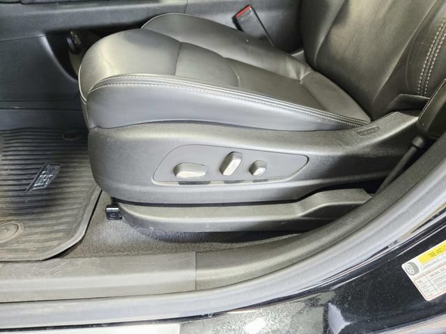 Used 2024 Cadillac XT6 Premium Luxury w/ LPO, Floor Liner Package AWD/4WD image 36