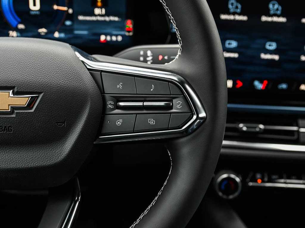 New 2026 Chevrolet Equinox EV LT image 21