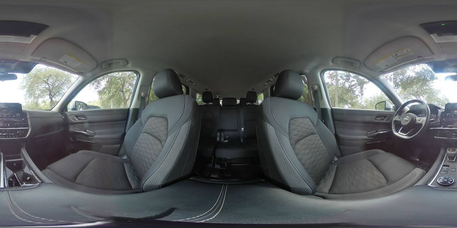 Used 2025 Nissan Pathfinder SV AWD/4WD image 43