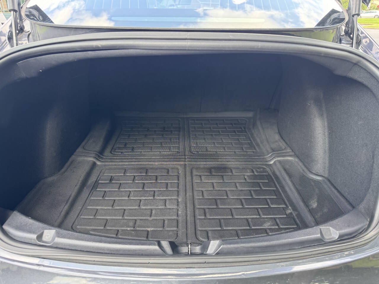 Used 2019 Tesla Model 3 Standard Range Plus RWD image 18