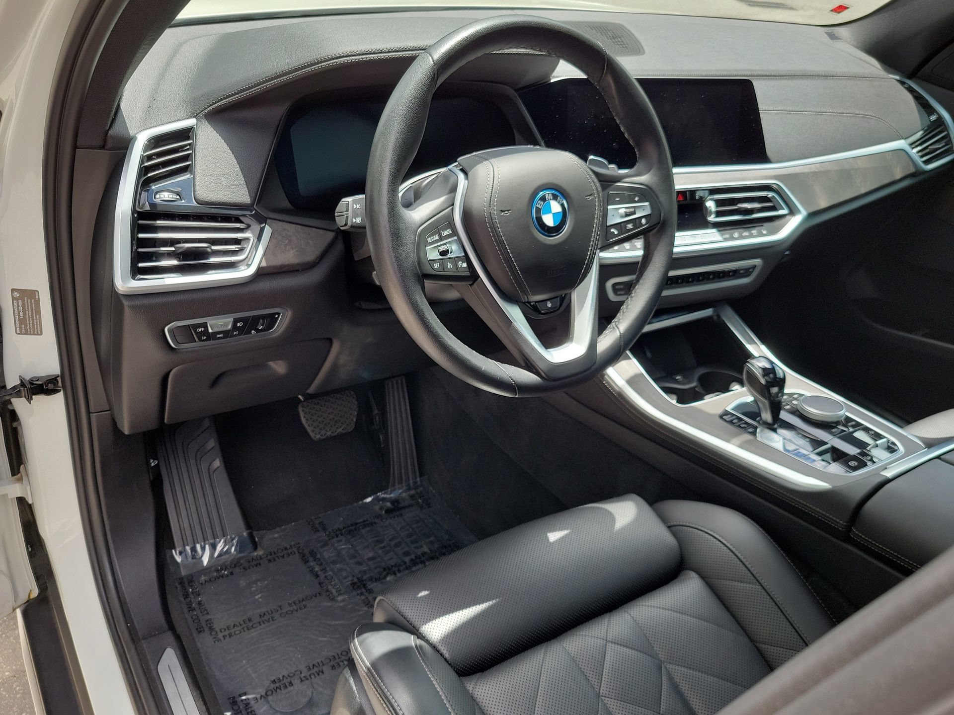 Used 2023 BMW X5 xDrive45e w/ Climate Comfort Package AWD/4WD image 27