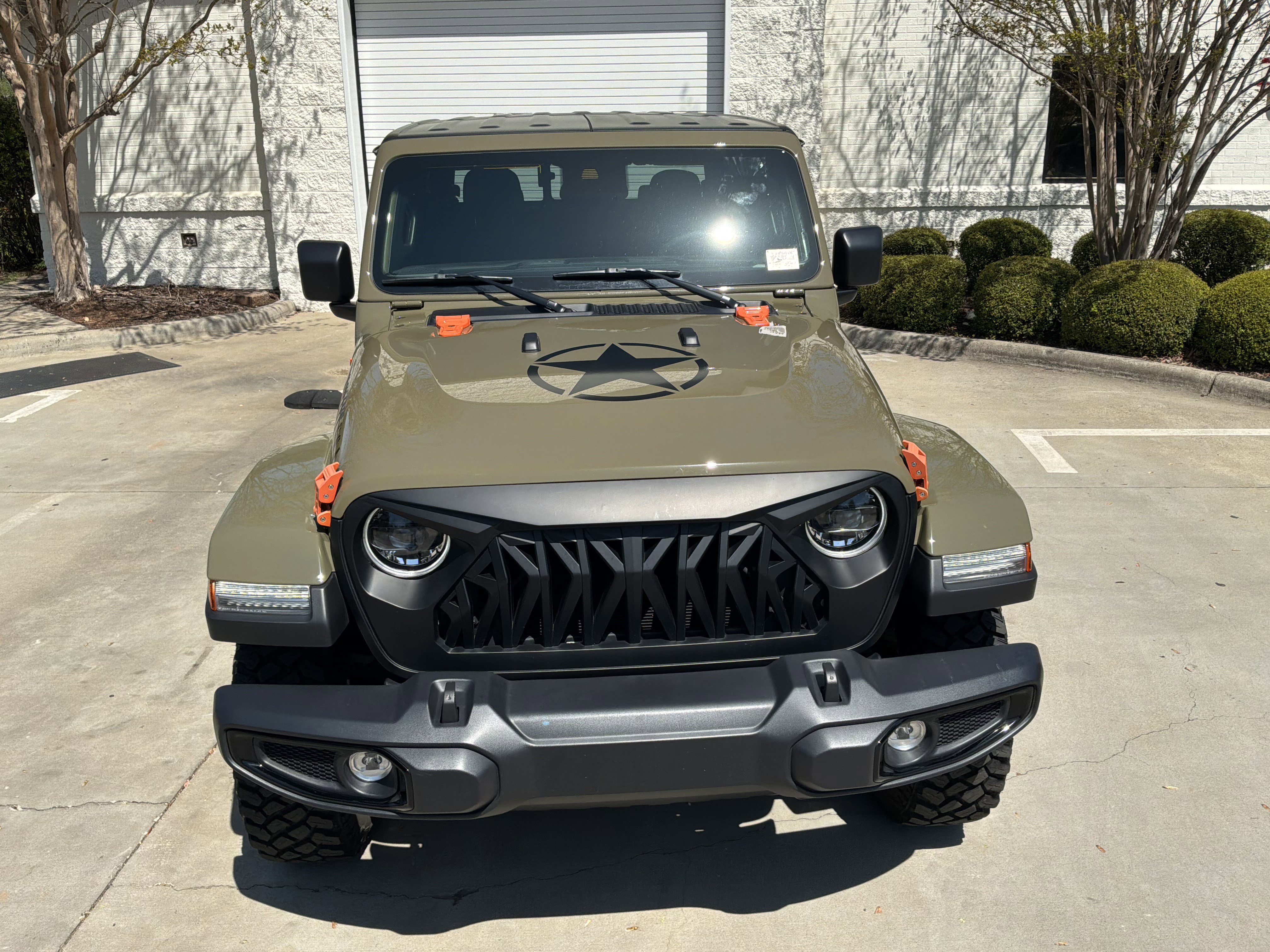 Used 2025 Jeep Gladiator Willys image 3