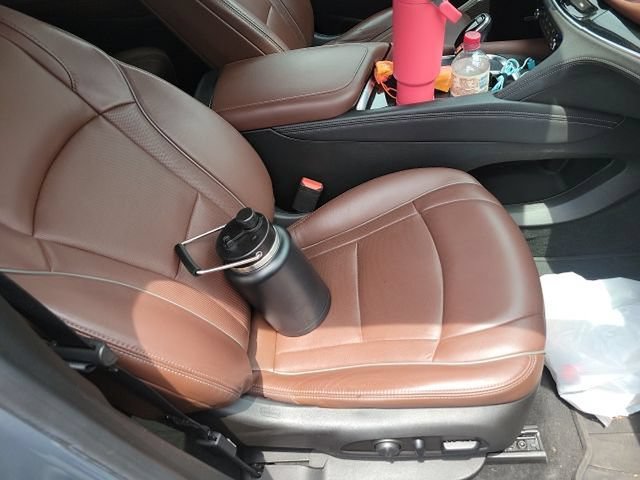 Used 2018 Buick Enclave Avenir w/ Avenir Technology Package AWD/4WD image 9