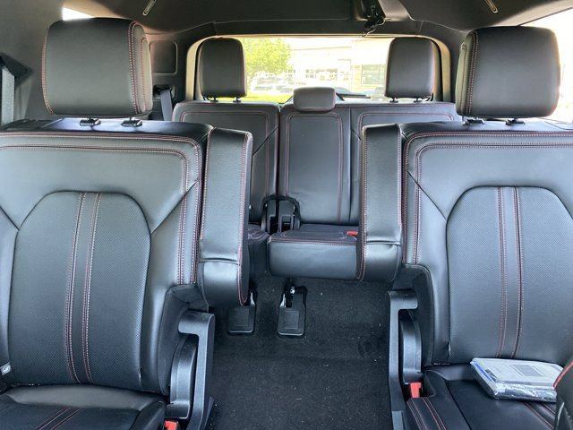 Used 2021 Ford Expedition Limited AWD/4WD image 41