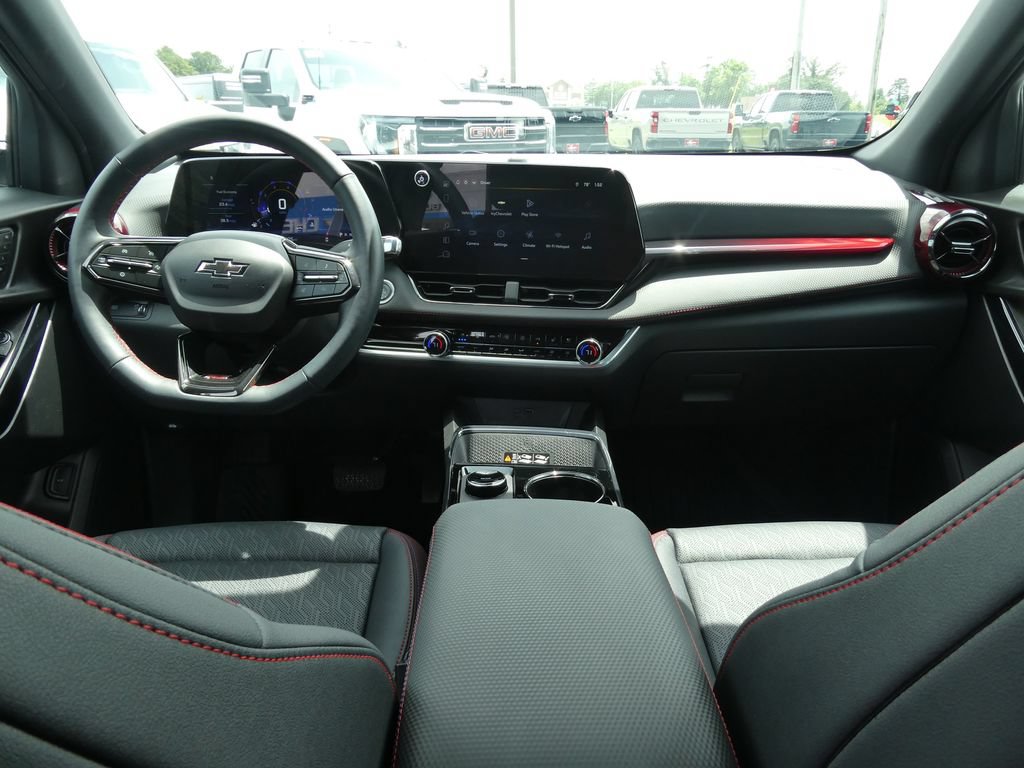 Certified 2026 Chevrolet Equinox RS w/ Convenience Package III FWD image 22